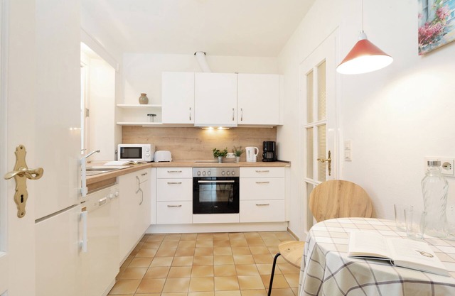 Vacation apartment Rosengarten with 2 terraces in Eutin