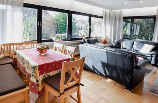 Vacation apartment Sonnenschein - 4 pers apartment, 2 bedrooms, 2 bathrooms, ground floor