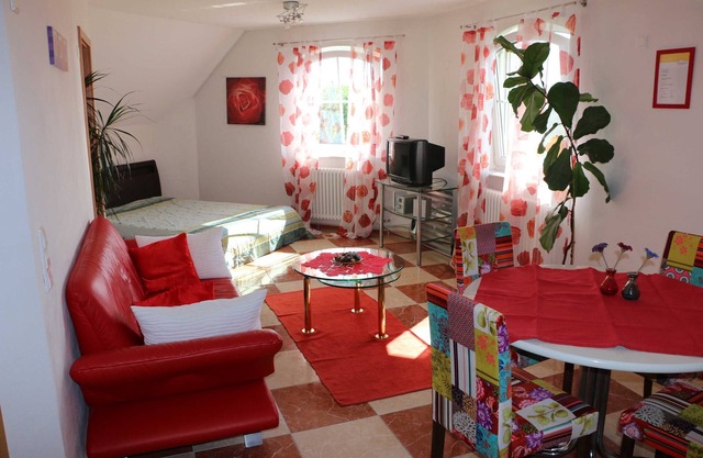 Vacation apartment Vogesenblick, 50sqm, 1 bedroom - Ferienwohnung Kunst
