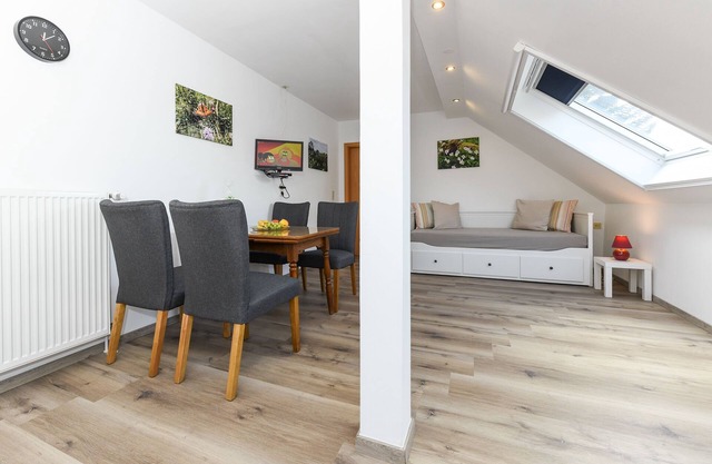 Vacation apartment Westhörn - Holiday apartments on the Eschen vacation farm in Moorweg
