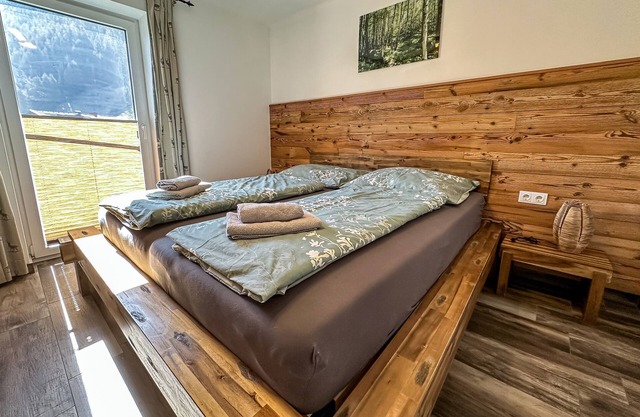 Vacation apartment/apartment for 6 guests with 53m² in Hollersbach im Pinzgau (273140)