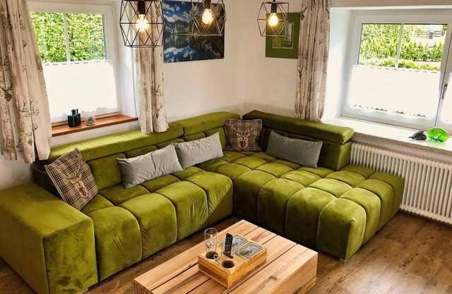 Vacation home Bergvagabund for up to 12 people, 5 separate bedrooms, garden, balcony, 165 sqm