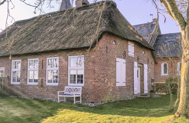Vacation home Alte Schule Horsbüll in Emmelsbüll-Horsbüll for up to 2 persons