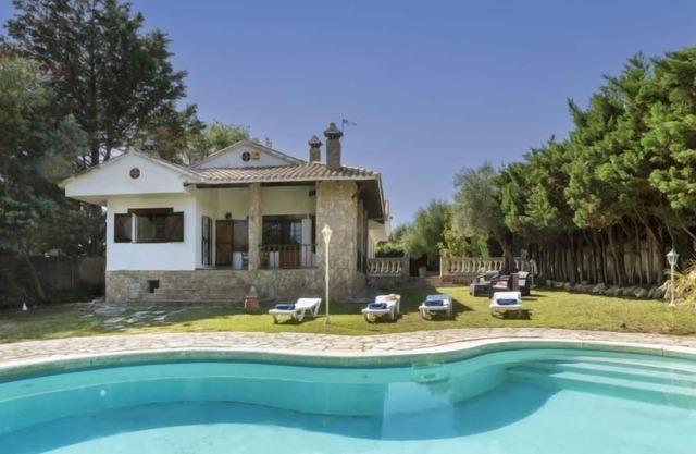 Vacation home Izan in Caldes de Malavella - 6 persons, 3 bedrooms