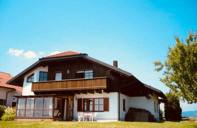Vacation Home "Adlerhorst" with Private Terrace, Balcony & Wi-Fi