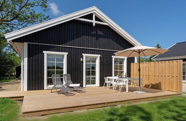 Vacation home Ahoi Lee with wood-burning stove and private sauna in Blekendorf-Kaköhl