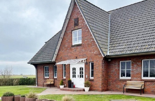 Vacation home "Am Koog" - 3 bedrooms, terrace, rural