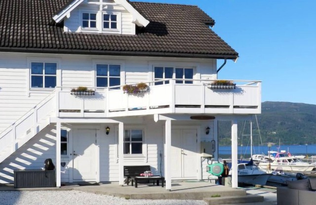 Vacation home Bakkakaien (FJH440) in Strandebarm - 10 persons, 5 bedrooms