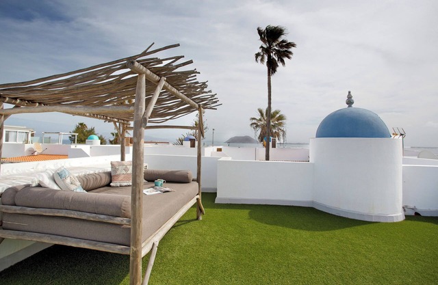Vacation Home 'Belle' with Sea View, Shared Pool and Private Terrace