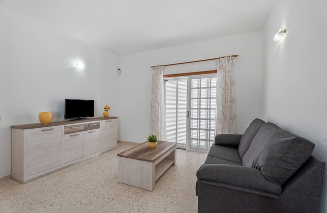 Vacation Home 'Bonita Casa Annie' with Private Terrace and Wi-Fi