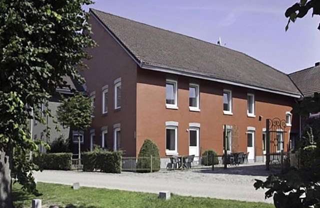 Vacation home Bungalowpark Landsrade in Gulpen - 4 persons, 2 bedrooms