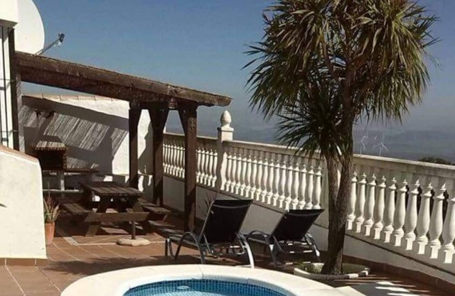 Vacation Home Casa Medina with Mountain View, Sea View, Pool, Wi-Fi, Terraces & Garden