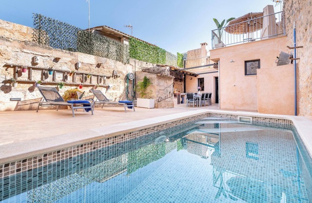 Vacation Home Cas Solleric with Pool, Balcony, A/C & Wi-Fi