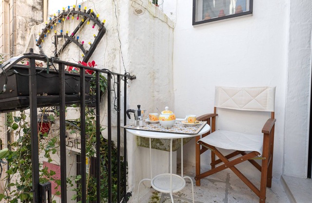 Vacation Home 'Casa Agata Cisternino' with Wi-Fi and Air Conditioning