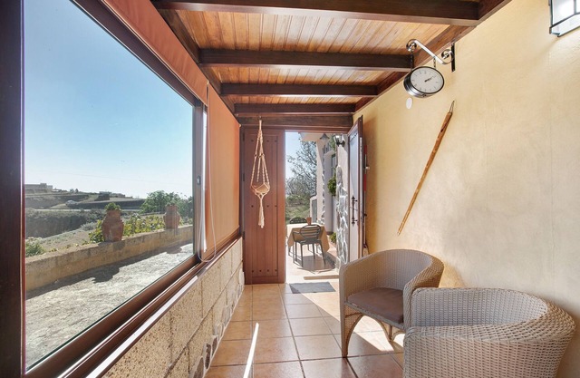 Vacation Home "Casa el Parral" with Mountain View & Wi-Fi