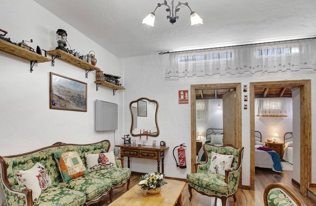 Vacation Home 'Casa Osciris' with Sea View & Wi-Fi