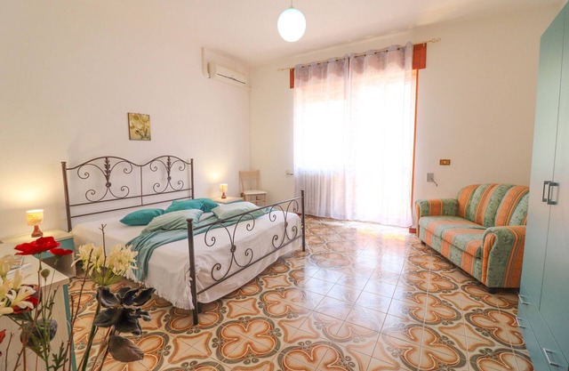 Vacation Home "Casa Isabel A Otranto 10 Posti" with 2 Private Terraces, Balcony & A/C
