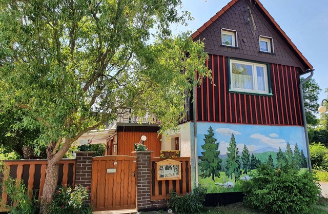 Vacation home Hoffmann with 1 vacation apartment - FW 2 to 3 persons