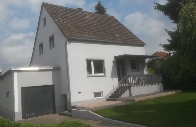Vacation home Eifel-Charme with sauna & bathtub
