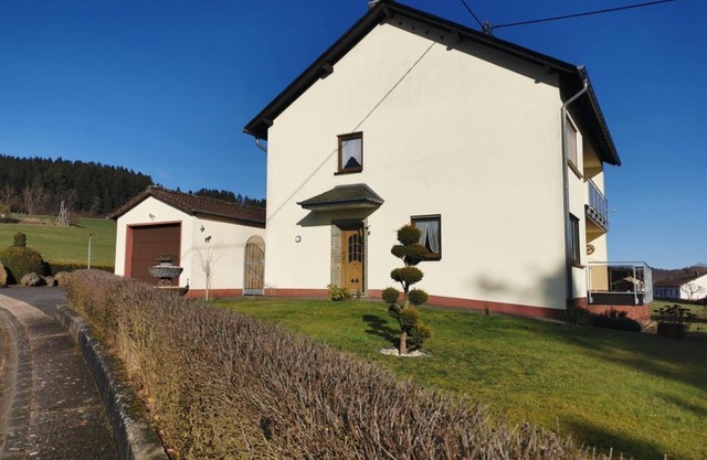 Vacation home Eifelmomente - 6-bed vacation home Eifelmomente