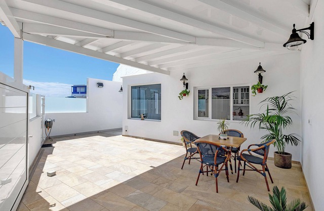 Vacation Home 'El Pasero' with Mountain View, Private Terrace and Wi-Fi
