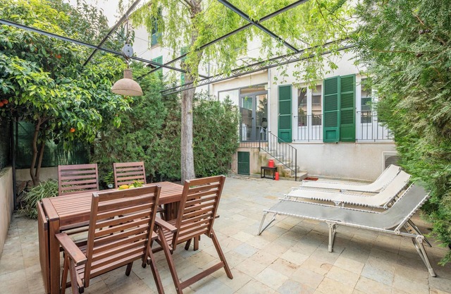 Vacation Home Casa Sunny with Mountain View, Wi-Fi, A/C, Garden & Terrace; Parking Available on Street