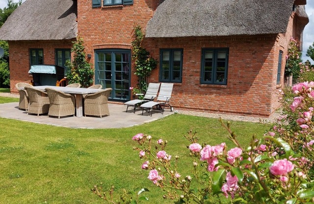 Vacation home for 6 guests with 125m² in Oevenum (296449)