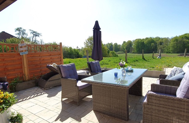 Vacation home for 6 persons! 100 m²! At ground level! Wheelchair! Trave! Outskirts of Lübeck!