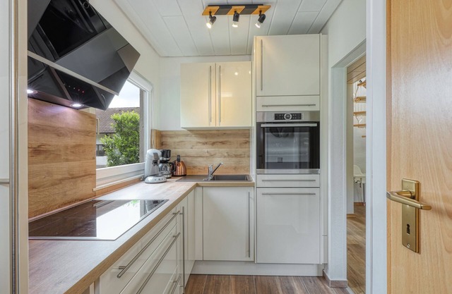 Vacation home for 7 guests with 102m² in Kirchheim (165782)