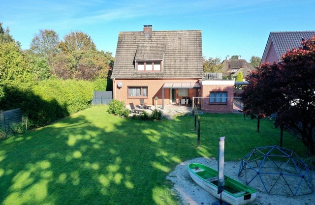 Vacation home for 8 guests with 160m² in Aurich (273014)