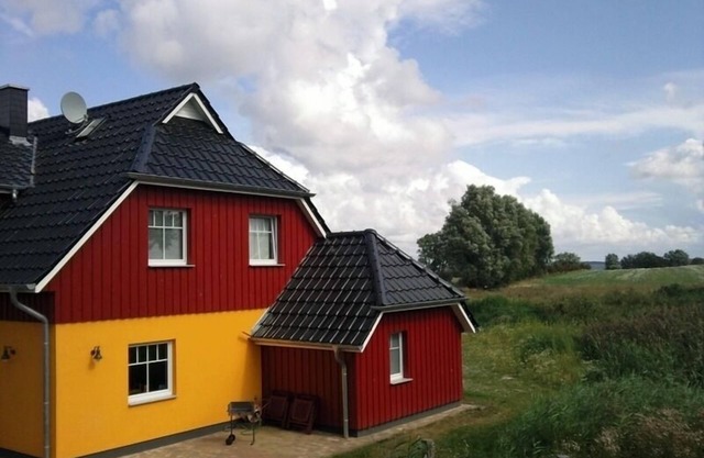 Vacation home for 9 guests with 97m² in Kenz-Küstrow (295104)