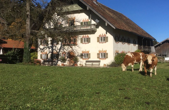 Vacation home for single occupancy on a Bavarian farm with idyllic garden