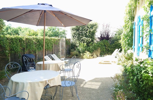 Vacation Home Gite De La Maison Du Gabelou * with Private Garden, Balcony & Wi-Fi