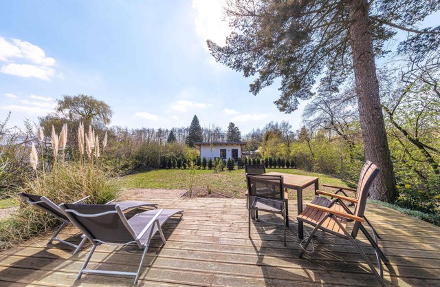 Vacation home Große Sommerliebe with fireplace for 3 people and dog