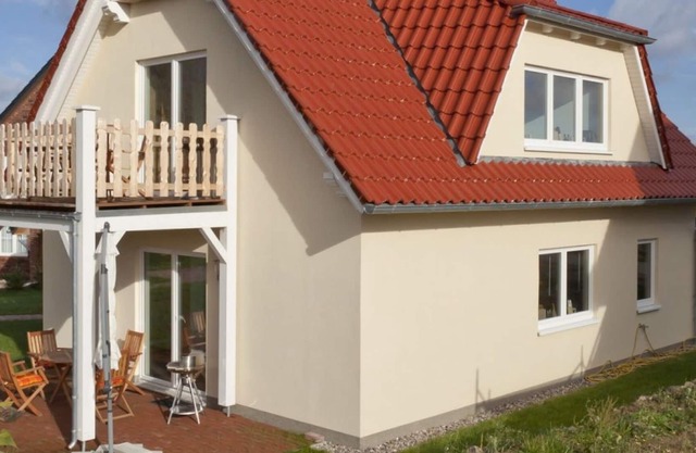 Vacation Home "Haus Münster Wohnung 2" with Sea View, Private Garden & Wi-Fi