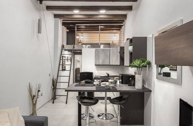 Vacation Home "Host 98" in the Old Town of Cagliari with Wi-Fi