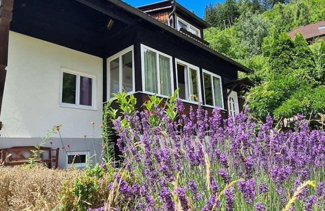 Vacation home Huberei - Holiday apartment Bergglück