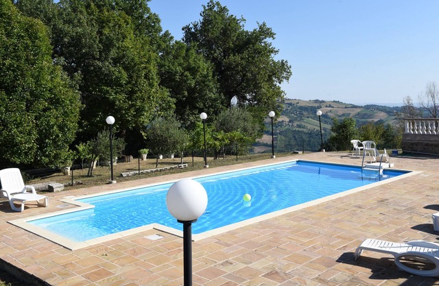 Vacation Home Il Rigattiere private pool, nature, absolute relaxation