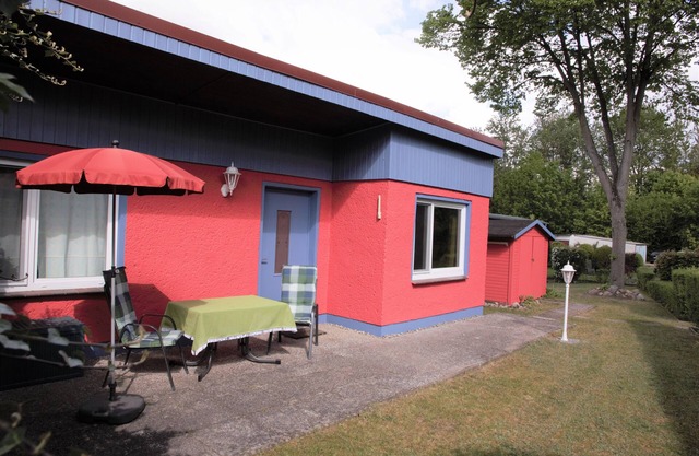 Vacation home in a quiet location, 100 m to the lake
