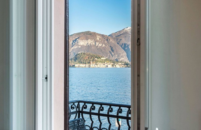 Vacation Home in Griante with 2 bedrooms sleeps 4