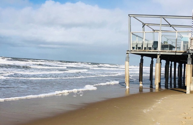 Vacation home in Holland near Callantsoog, sauna 5 per. Dog garden sea