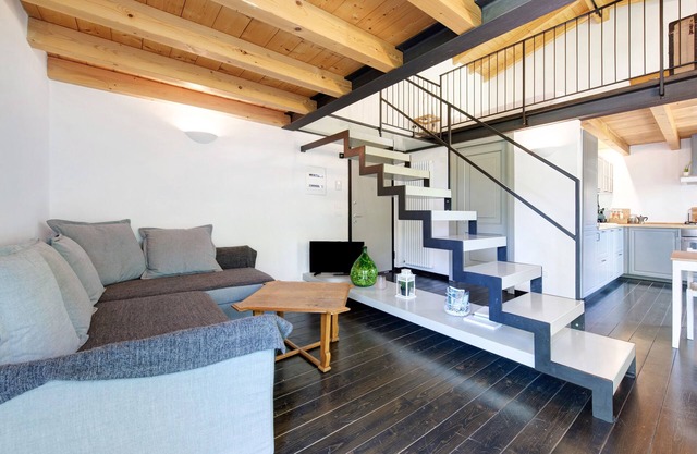 Vacation Home "La Casetta Nel Bosco" with Private Terrace & Wi-Fi