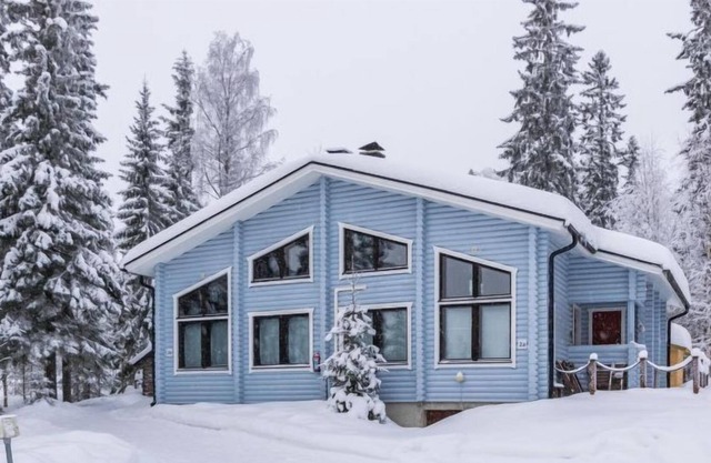 Vacation home Kuusipirtti 2a in Puolanka - 8 persons, 1 bedrooms