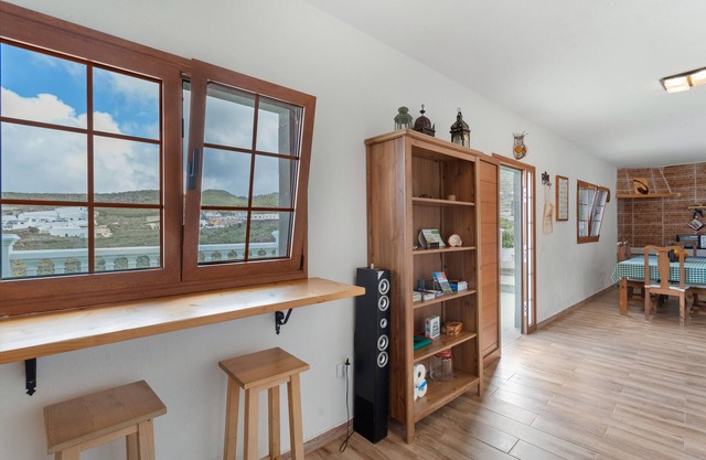 Vacation Home 'La Umbría' with Mountain View, Private Terrace and Wi-Fi