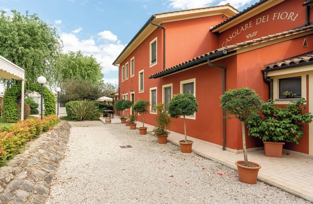 Vacation Home "Mughetto" with Shared Pool, Terrace & Wi-Fi