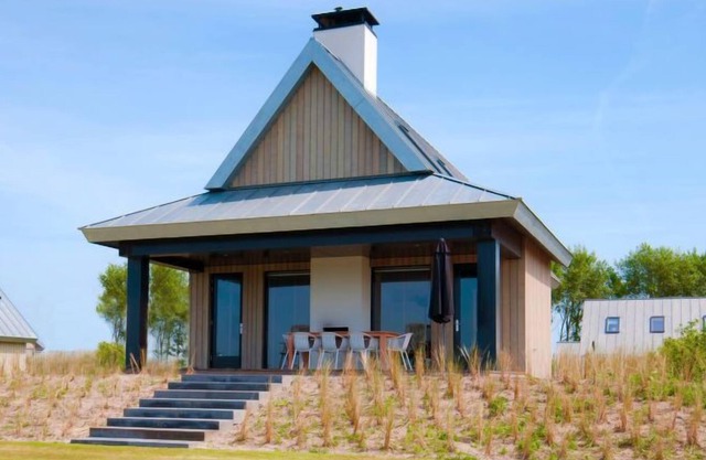 Vacation home Oesterdam Resort in Tholen - 8 persons, 4 bedrooms