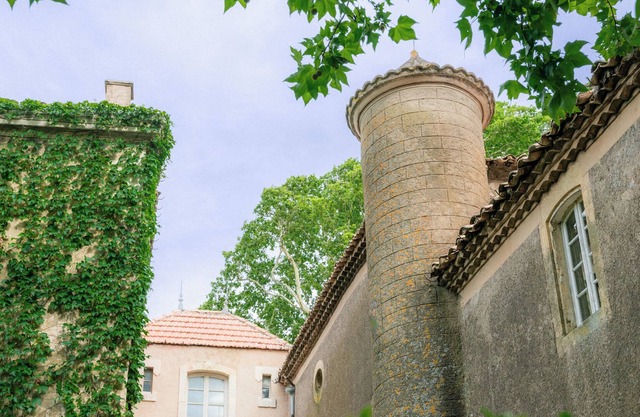 Vacation home Orange Avignon with pool 7 bedrooms riverside