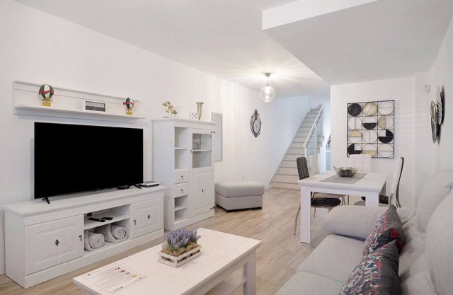 Vacation Home "Reguemar" with Mountain View & Wi-Fi