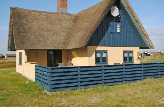 Vacation home "Robina" - from the sea in Western Jutland in Hvide Sande - 6 persons, 4 bedrooms