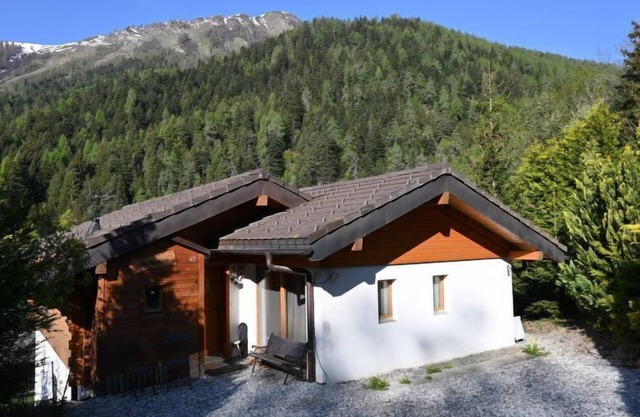 Vacation home Ropiar by Interhome